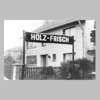 111-1060 Das Saegewerk Frisch nach der Vertreibung in Neuss am Rhein.jpg